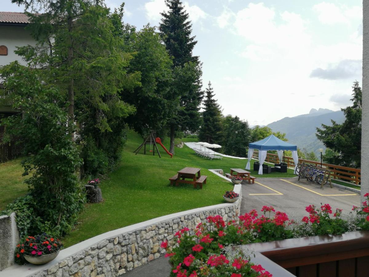 Hotel Trentino Folgaria Eksteriør bilde