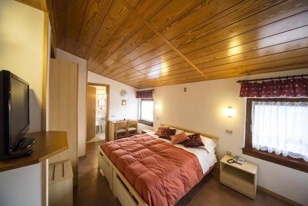 Hotel Trentino Folgaria Eksteriør bilde