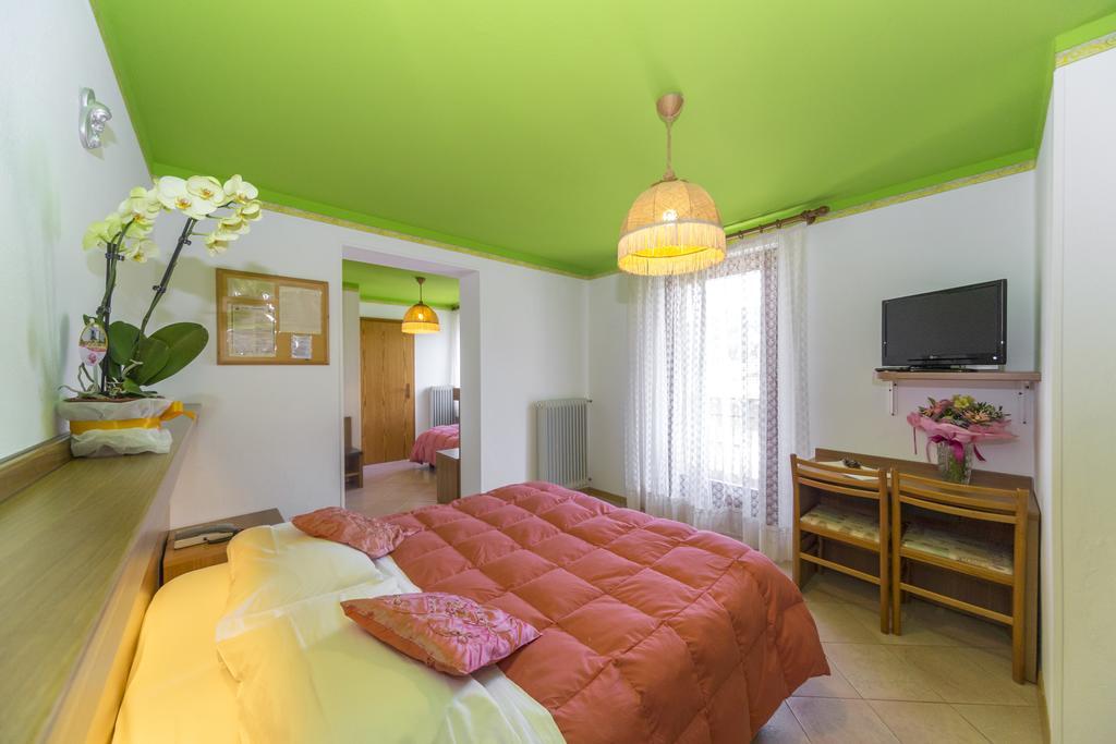 Hotel Trentino Folgaria Eksteriør bilde